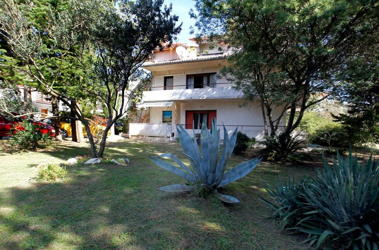 516 Daire Lopar
